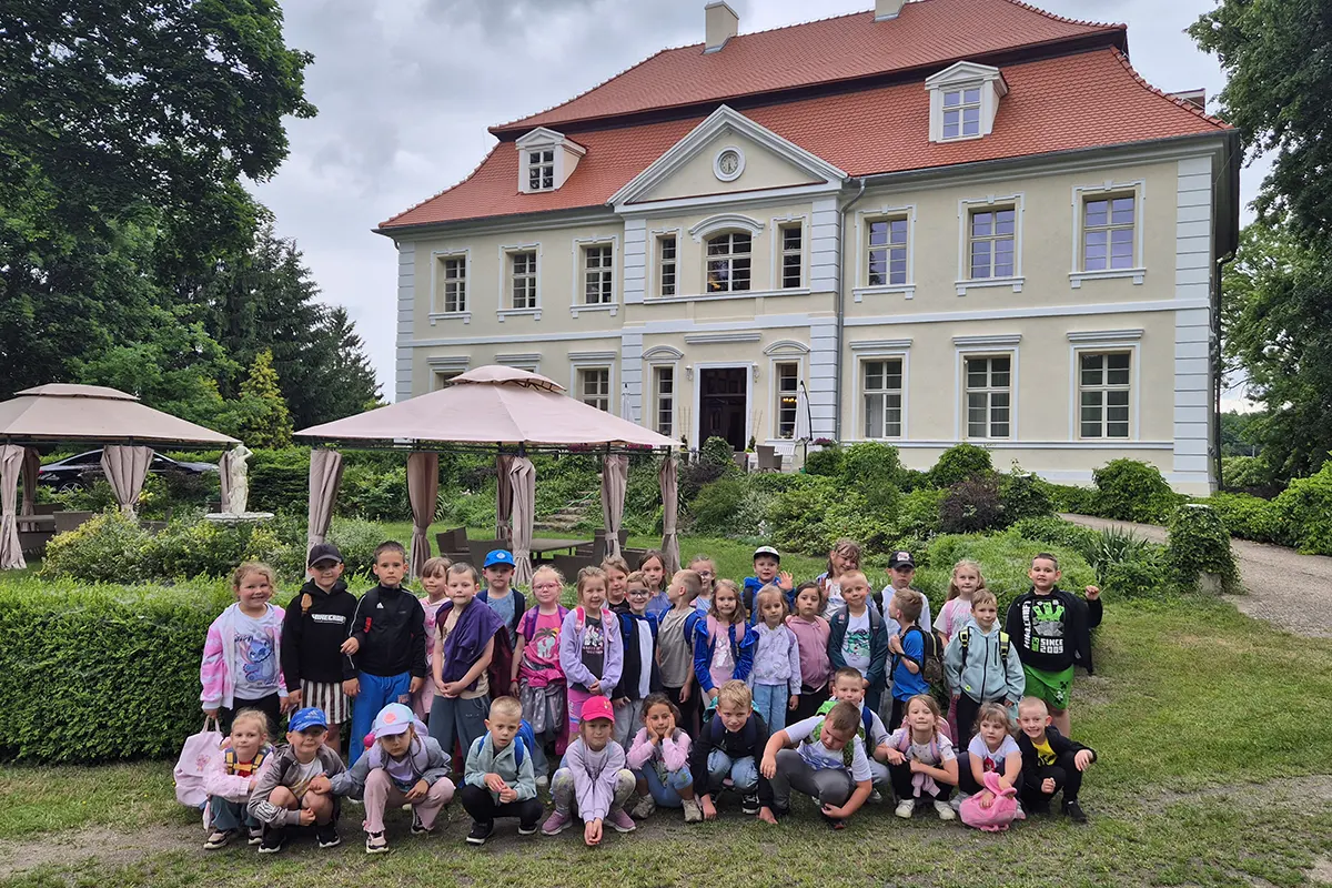  Dzieci i osoby dorosłe