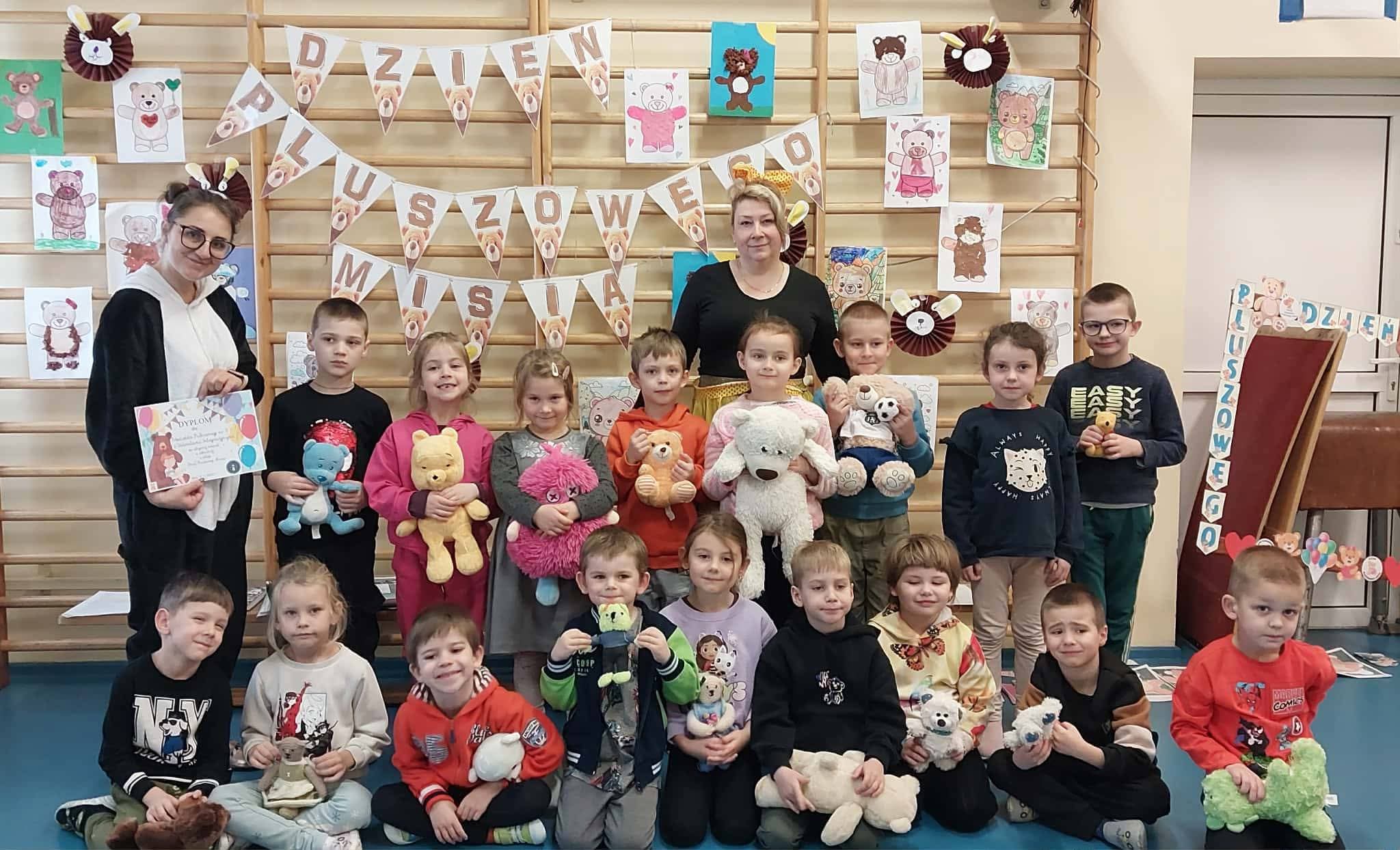  Dzieci i wychowawczyni